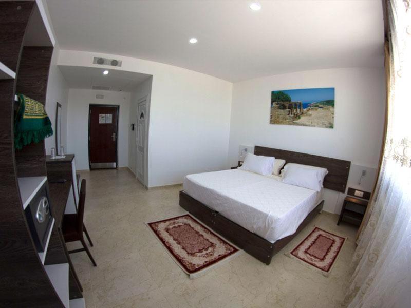Trajan Hotel Timgad Exterior foto